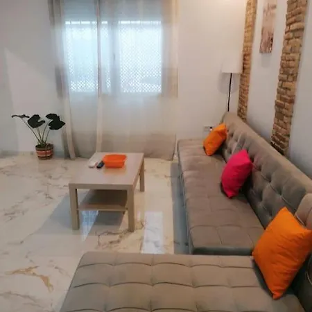 Living Апартаменти *