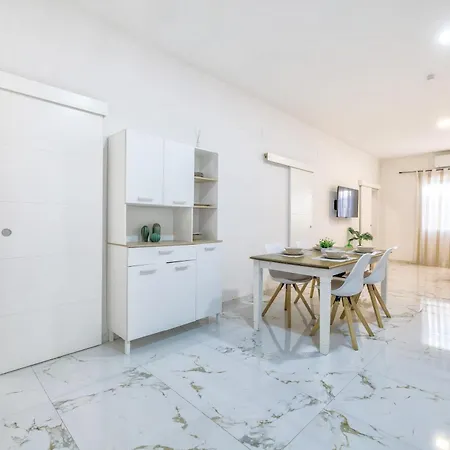 Апартаменти Living *